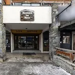 Neves - Location: Pour 4 Personnes Dans Un Quartier Anime Val Thorens