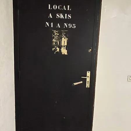 Апартаменты Neves - Location: Pour 4 Personnes Dans Un Quartier Anime Валь-Торанс