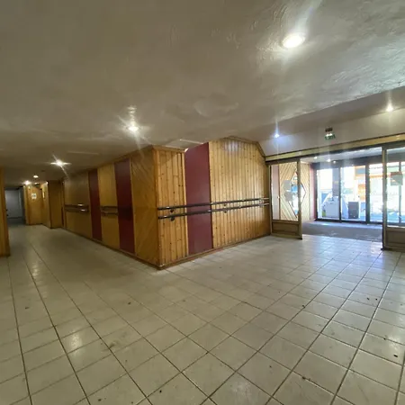 شقة Neves - Location: Pour 4 Personnes Dans Un Quartier Anime