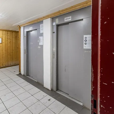 شقة Neves - Location: Pour 4 Personnes Dans Un Quartier Anime فال تورُن