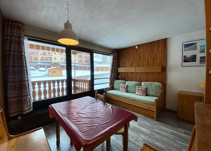 Neves - Location: Pour 4 Personnes Dans Un Quartier Anime *